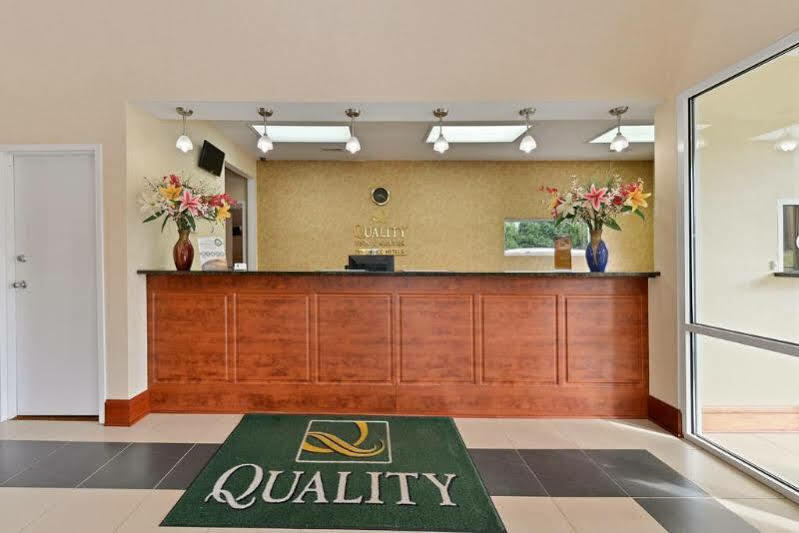 Quality Inn & Suites Cartersville Exterior photo